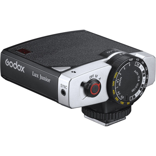 GODOX LUX JUNIOR RETRO CAMERA FLASH Compatible with FUJIFILM, Canon, Nikon, Olympus, and Sony cameras.